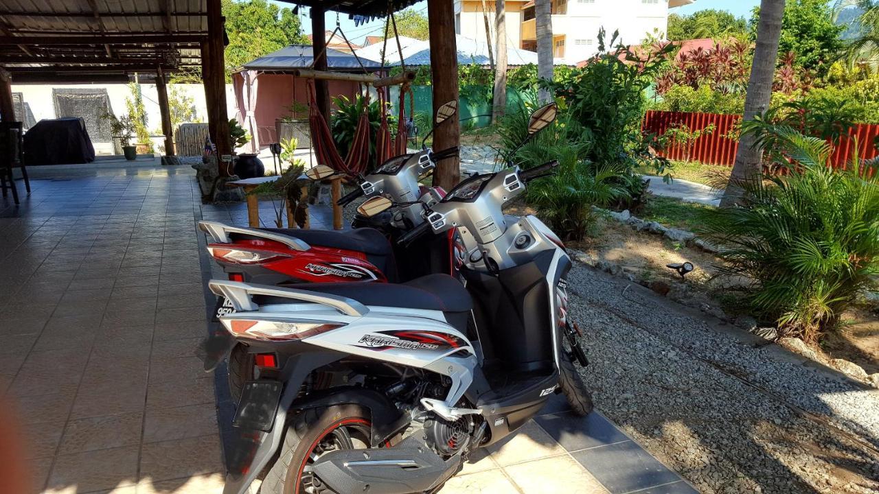 Sabandy Guesthouse Kuah Exterior photo